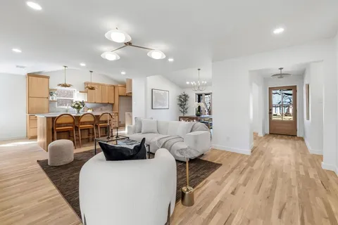 $925,000 | 10930 Ridgemeadow Drive, Dallas, TX 75218