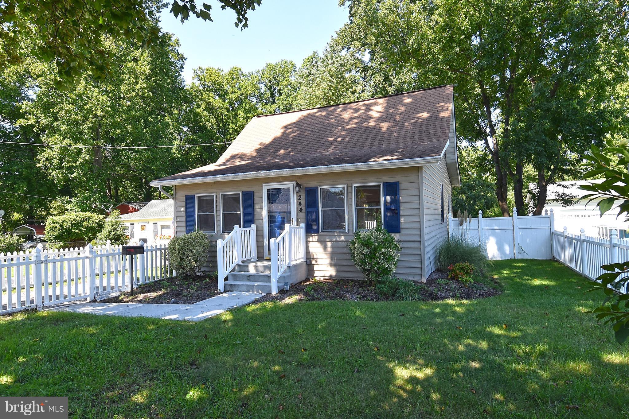 244 Arundel Road Pasadena, MD 21122 - Photo 29 of 30 Exterior (Front)