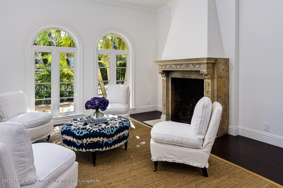 277 Cordova Road West Palm Beach, FL 33401 - Photo 4 of 18 a living room with furniture and a large window