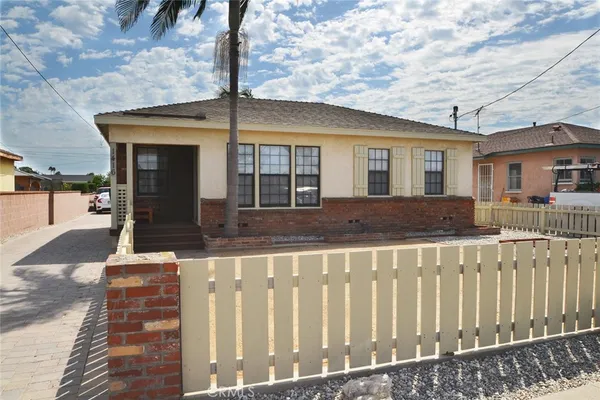 $3,150 | 1416 West 219th Street, Torrance, CA 90501