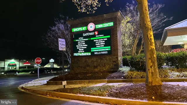 $510,000 | 20355 Century Boulevard, Unit 177L, Germantown, MD 20874