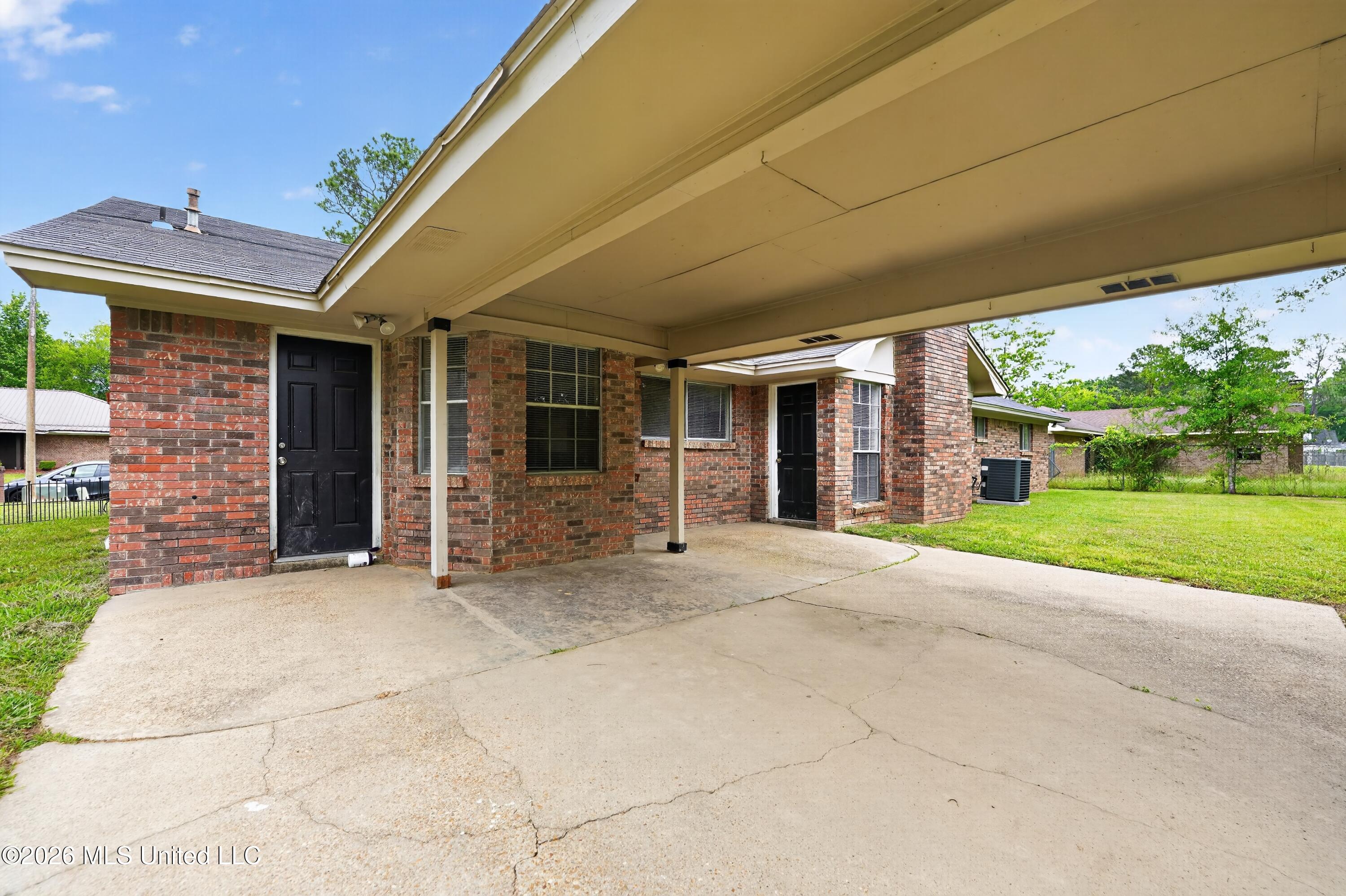 6636 Trace Drive Jackson, MS 39213 - Photo 2 of 30 1776967521783-DSC05299