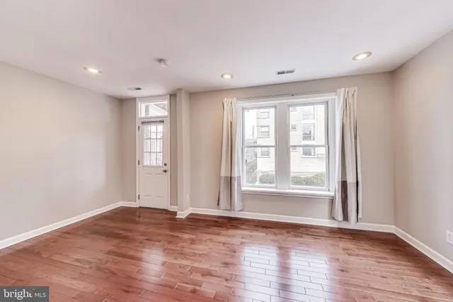 $1,049,000 | 212 Elm Street Northwest, Washington, DC 20001