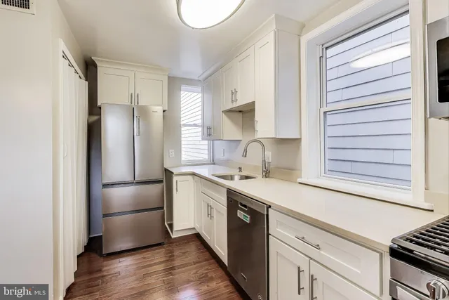 $1,049,000 | 212 Elm Street Northwest, Washington, DC 20001