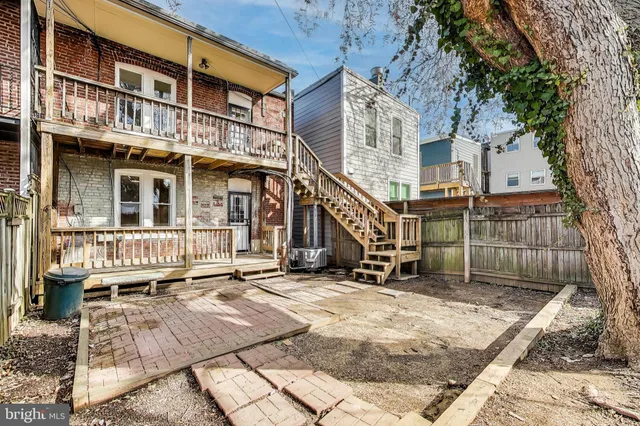 $1,049,000 | 212 Elm Street Northwest, Washington, DC 20001