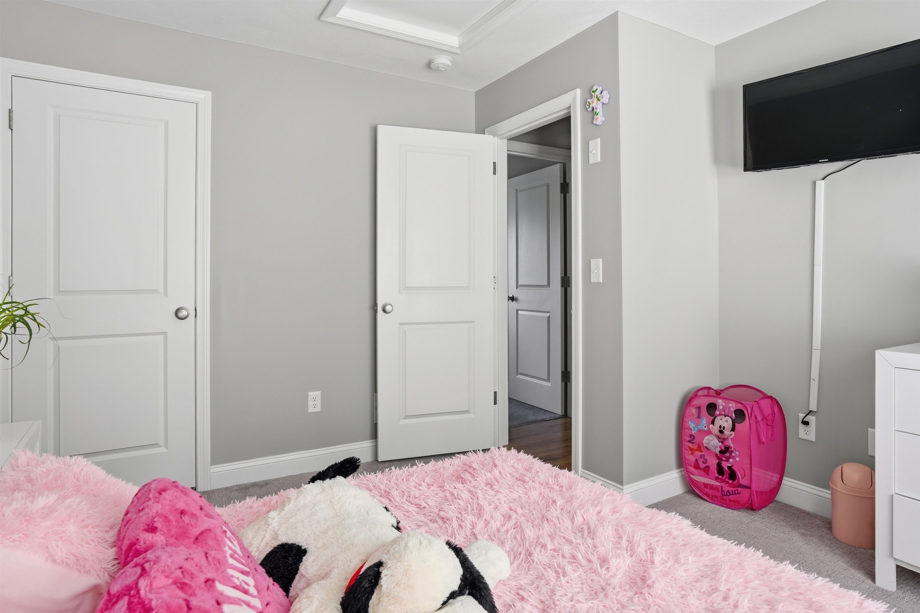 316 Montelona Road Goffstown, NH 03045 - Photo 45 of 60