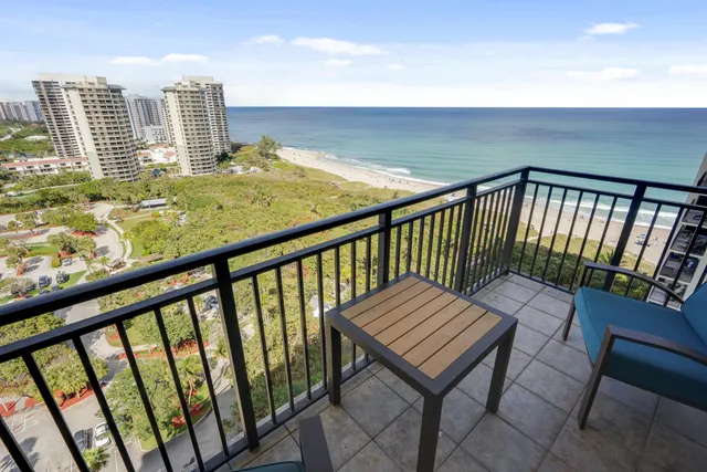 $750,000 | 3800 North Ocean Drive, Unit 1907, Singer Island, FL 33404
