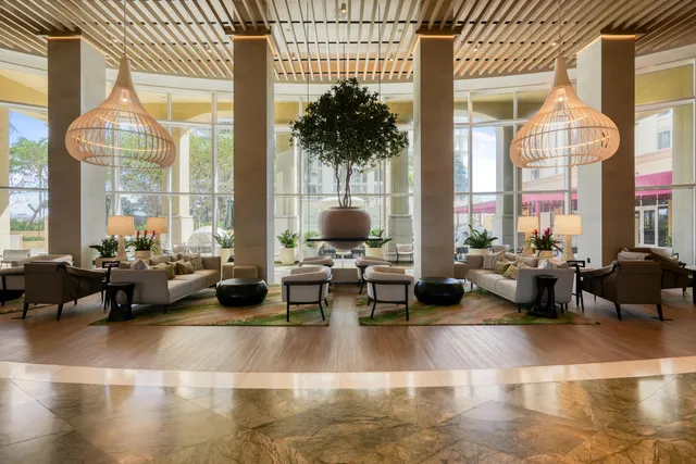 $750,000 | 3800 North Ocean Drive, Unit 1907, Singer Island, FL 33404