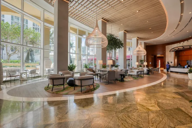 $750,000 | 3800 North Ocean Drive, Unit 1907, Singer Island, FL 33404