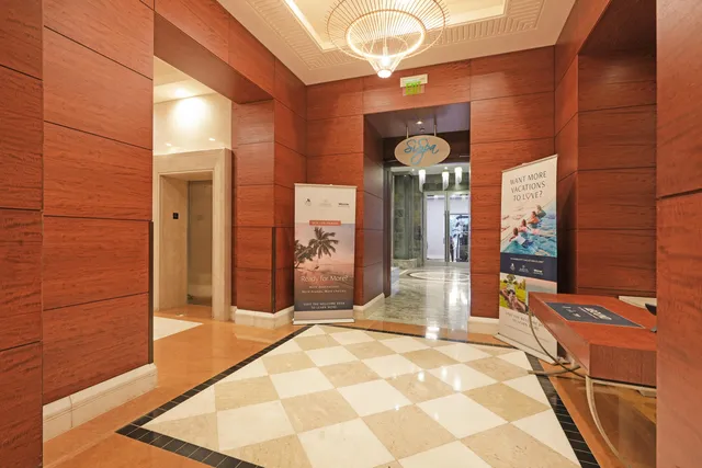 $750,000 | 3800 North Ocean Drive, Unit 1907, Singer Island, FL 33404