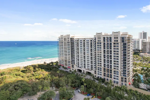 $750,000 | 3800 North Ocean Drive, Unit 1907, Singer Island, FL 33404