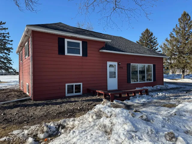 $185,000 | 17915 140th Ave N East, Thief River Falls, MN 56701