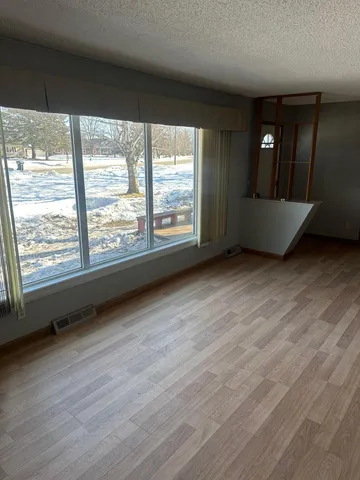 $185,000 | 17915 140th Ave N East, Thief River Falls, MN 56701