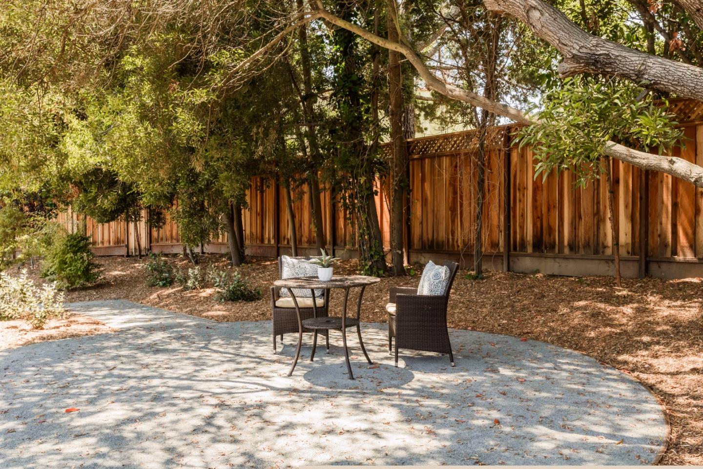 545 Darrell Road Hillsborough, CA 94010 - Photo 31 of 35