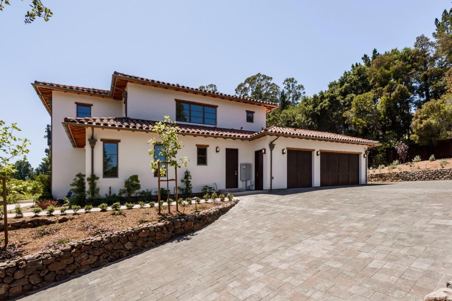 545 Darrell Road Hillsborough, CA 94010 - Photo 32 of 35