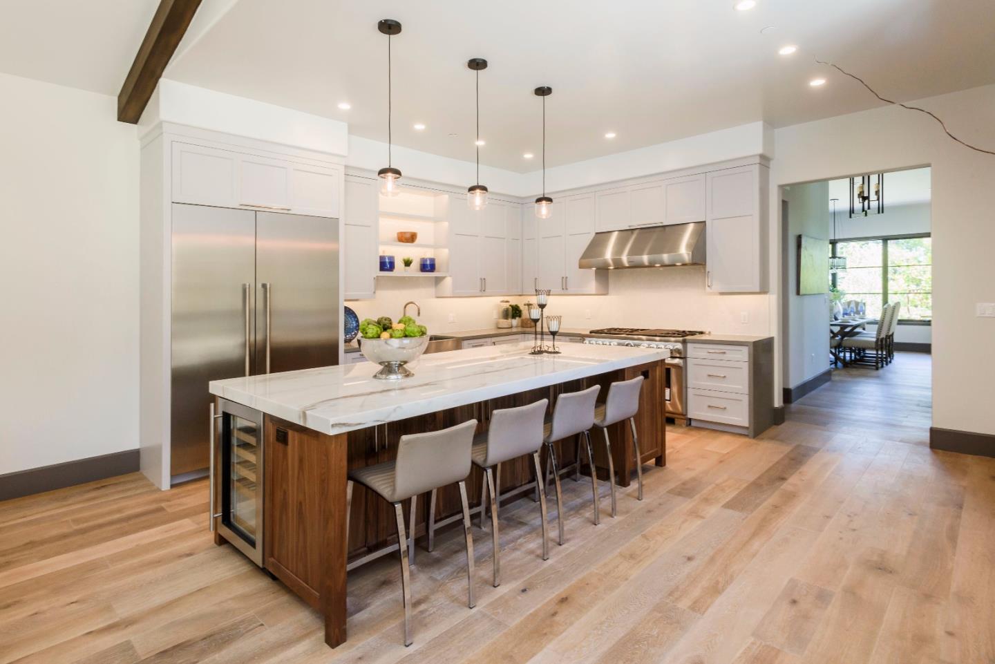 545 Darrell Road Hillsborough, CA 94010 - Photo 9 of 35