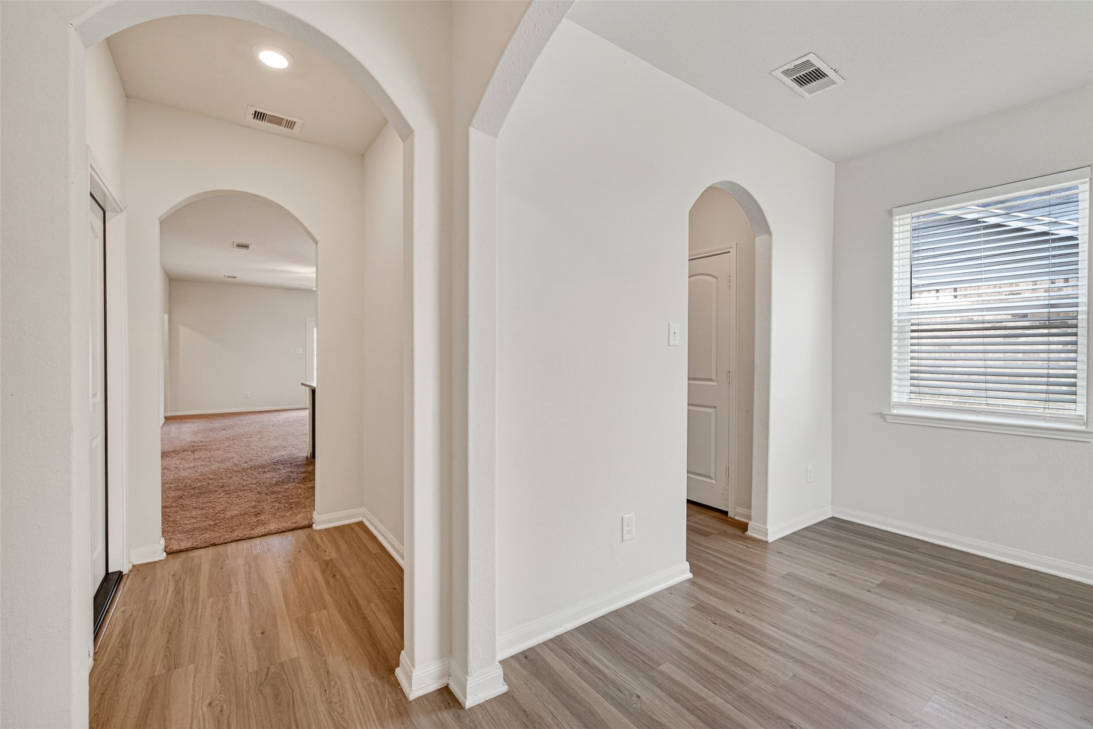 2128 Mule Ridge Drive Katy, TX 77493 - Photo 12 of 33