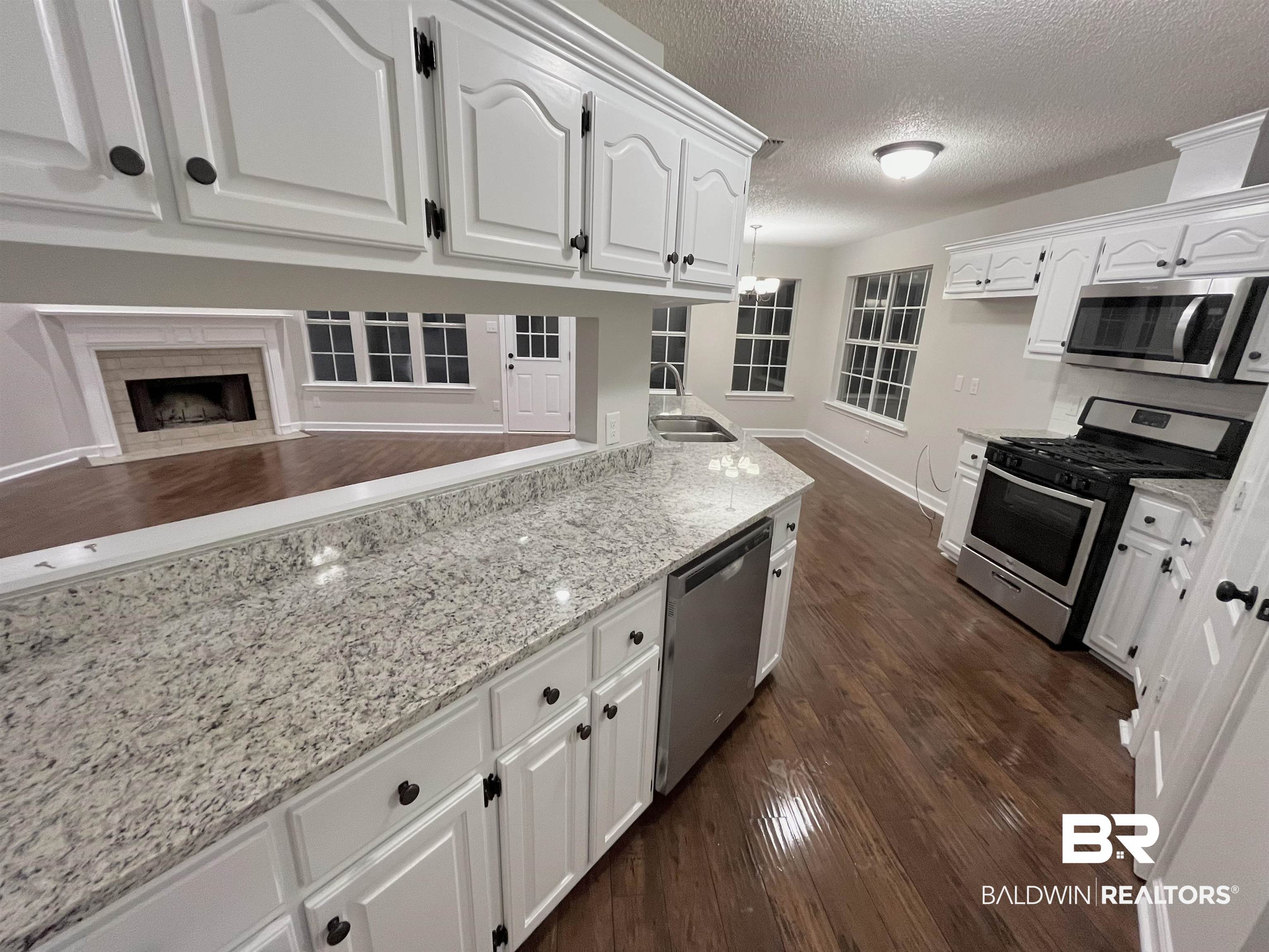 31290 Shambo Road Daphne, AL 36527 - Photo 7 of 22
