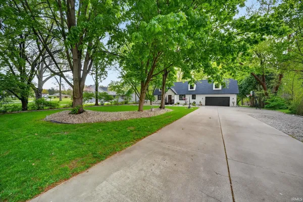 $399,999 | 51246 Shady Lane, Elkhart, IN 46514