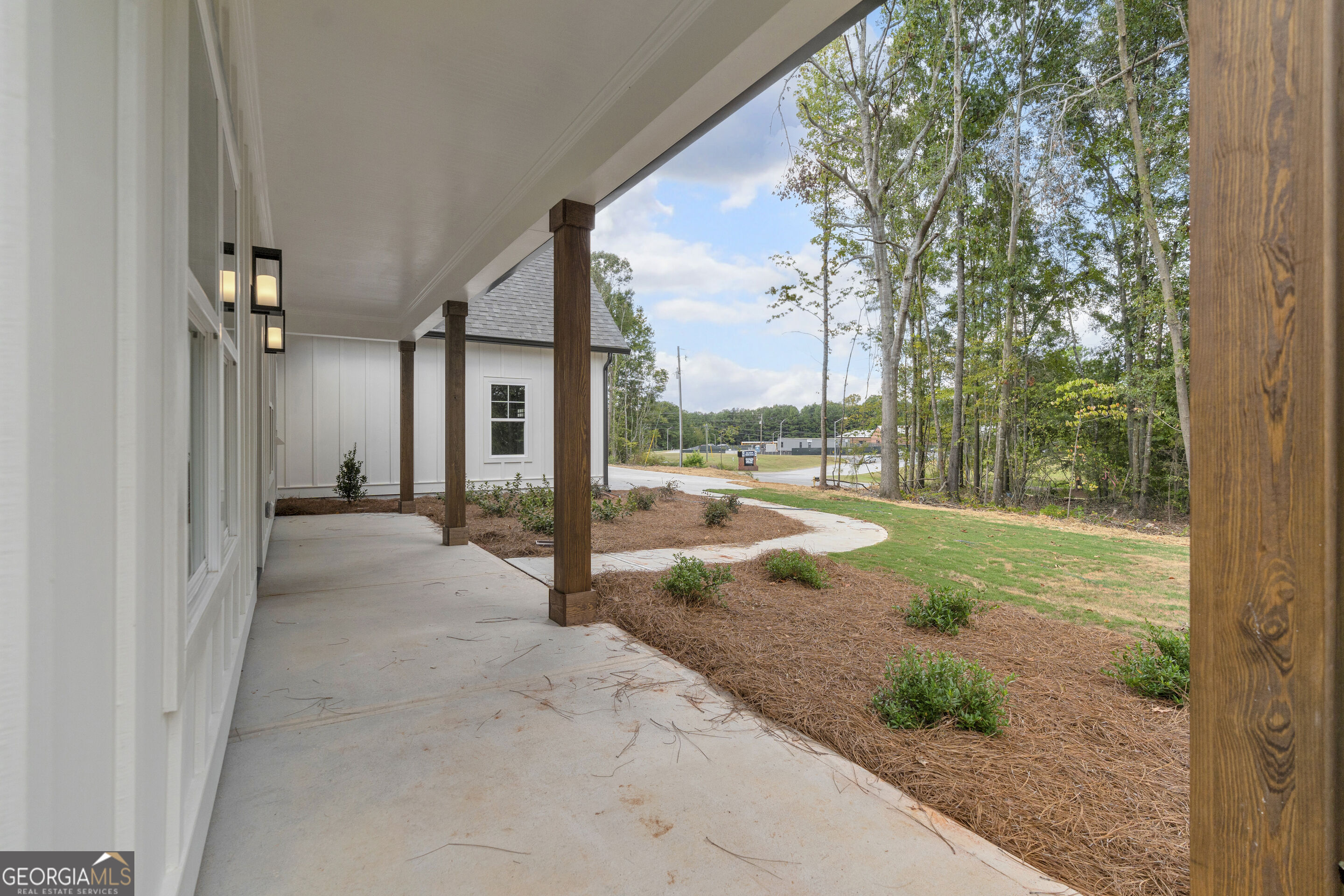 1863 Hoods Mill Road Jefferson, GA 30549 - Photo 10 of 65 Gallery Image 10