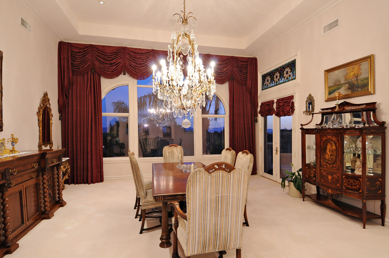 4702 East Rockridge Road Phoenix, AZ 85018 - Photo 16 of 30 r16