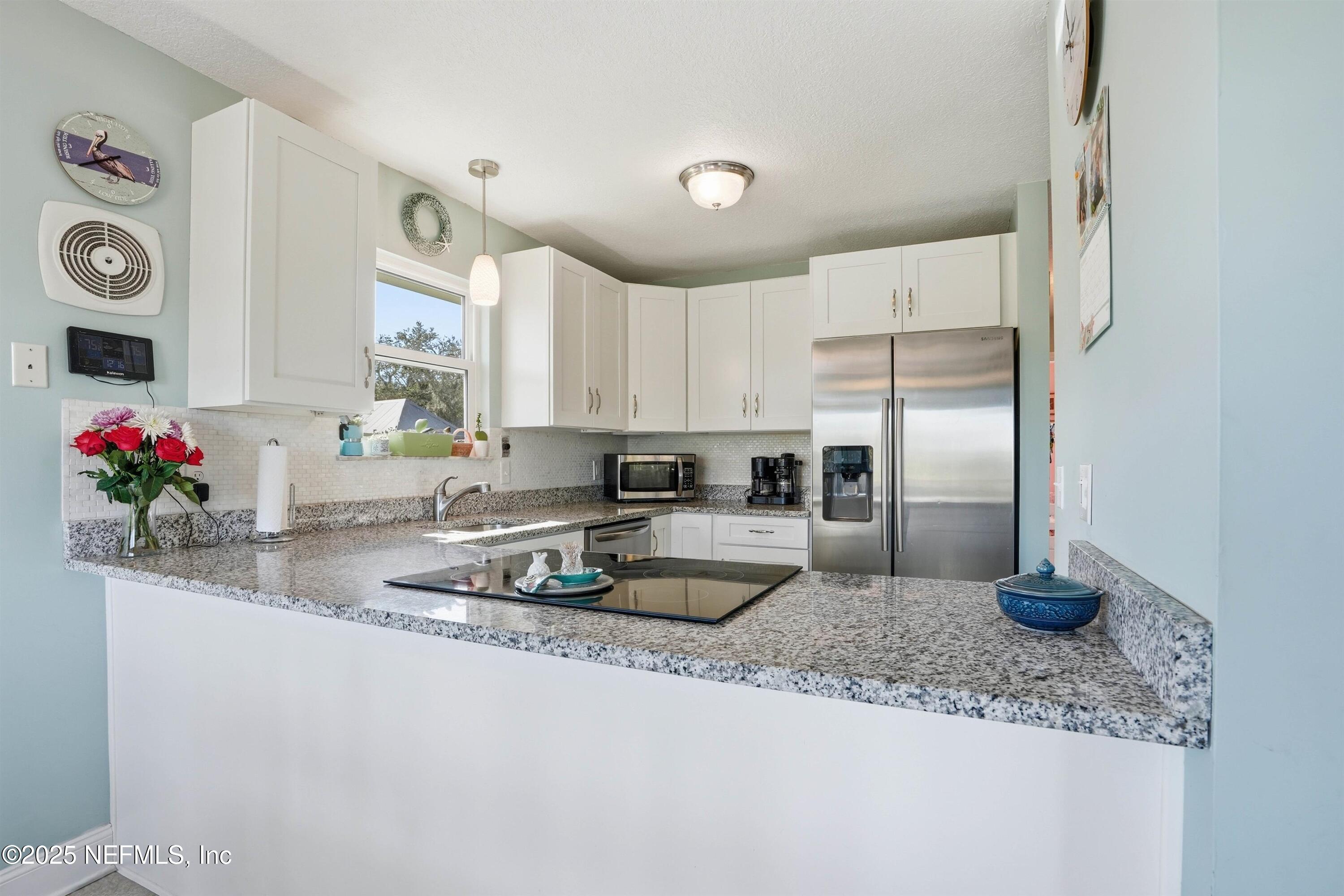 31 Oak Street St. Augustine, FL 32084 - Photo 11 of 41 11-Kitchen