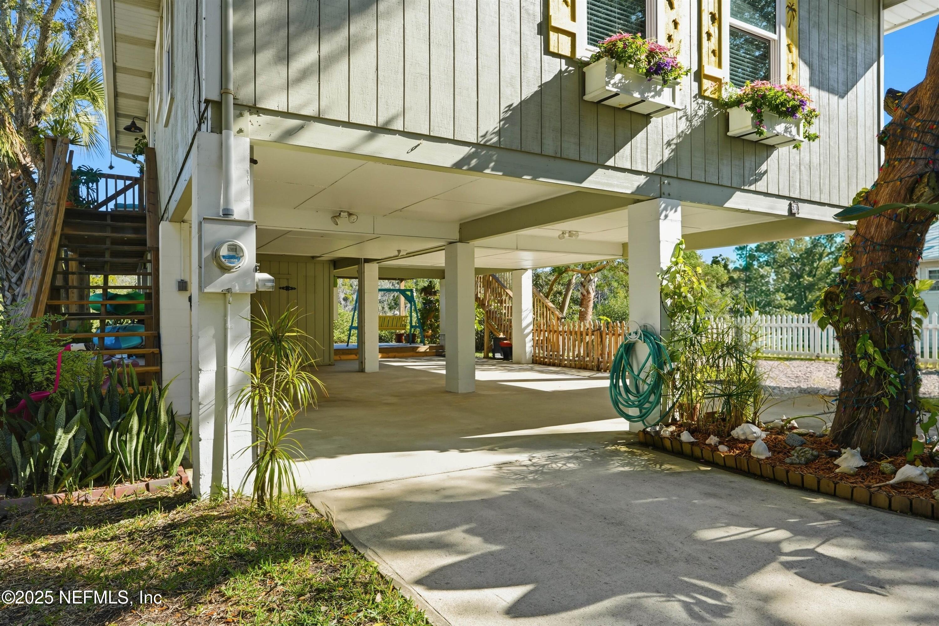 31 Oak Street St. Augustine, FL 32084 - Photo 3 of 41 03-Front