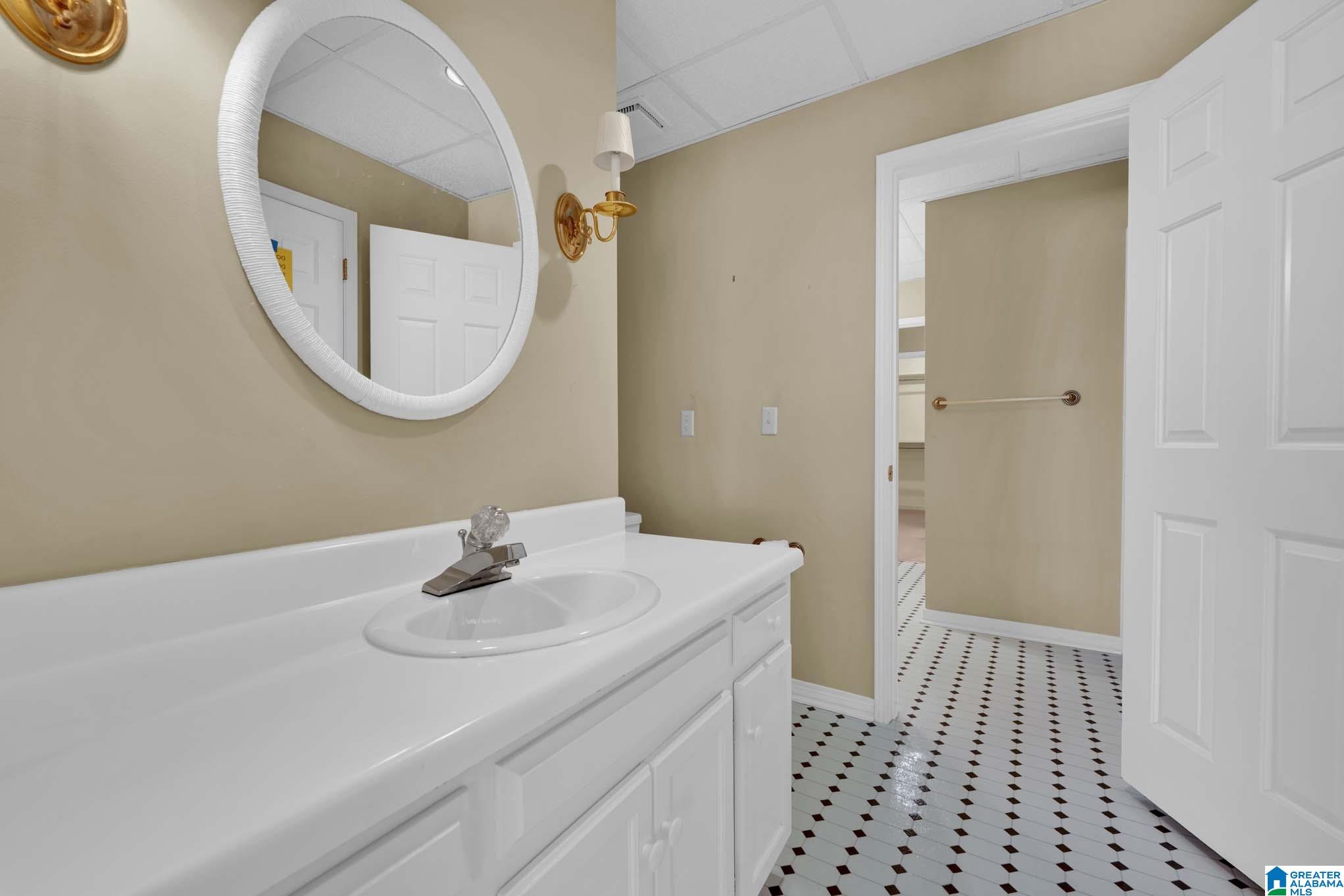 1502 Beth Street Northwest Cullman, AL 35055 - Photo 16 of 38