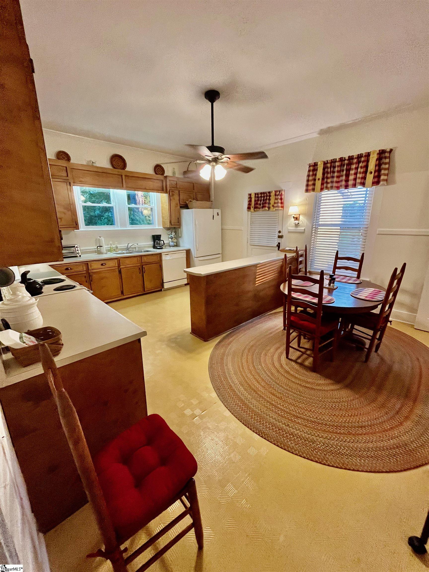 1014 McKelvey Road Pelzer, SC 29669 - Photo 23 of 36