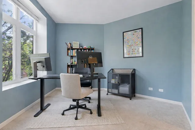 $450,000 | 2758 West Francis Place, Unit 204, Chicago, IL 60647