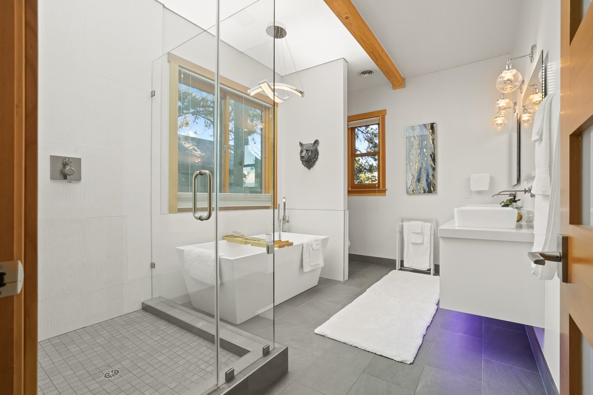 11340 Ghirard Road Truckee, CA 96161 - Photo 10 of 20 Gallery Image 10