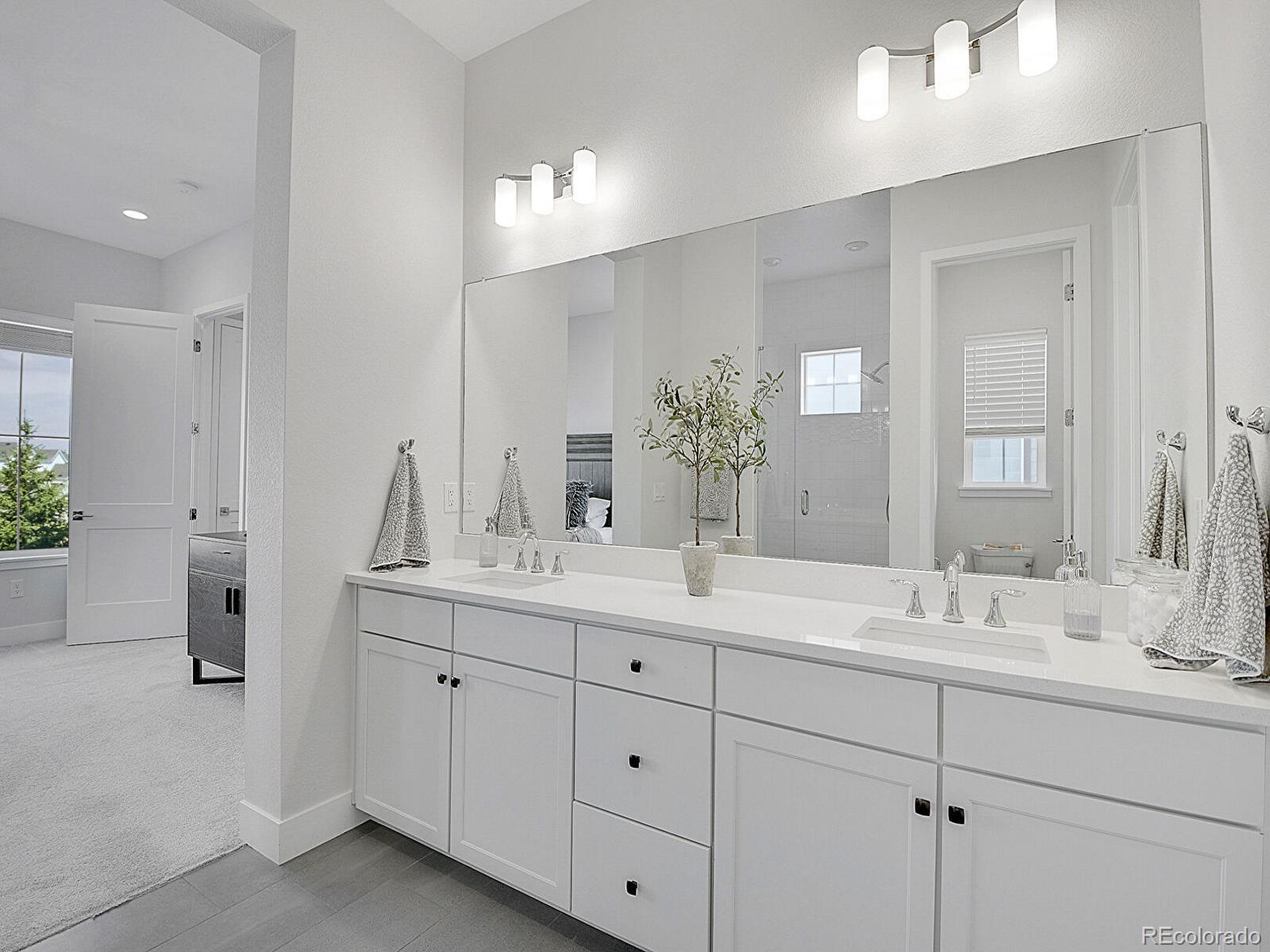 6803 Canyonpoint Road Castle Pines, CO 80108 - Photo 20 of 42 Gallery Image 20