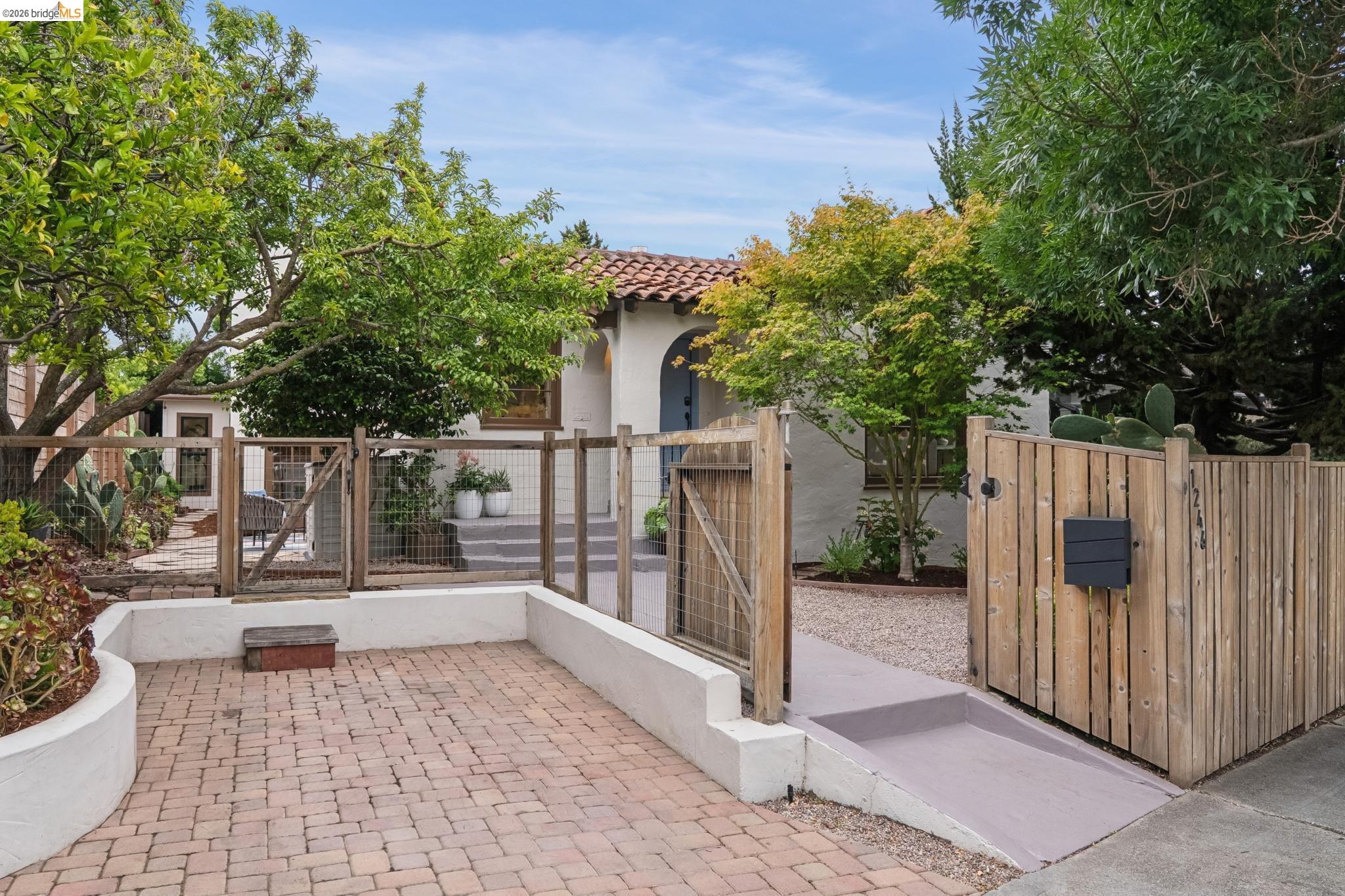 1246 Hopkins Street Berkeley, CA 94702 - Photo 1 of 68