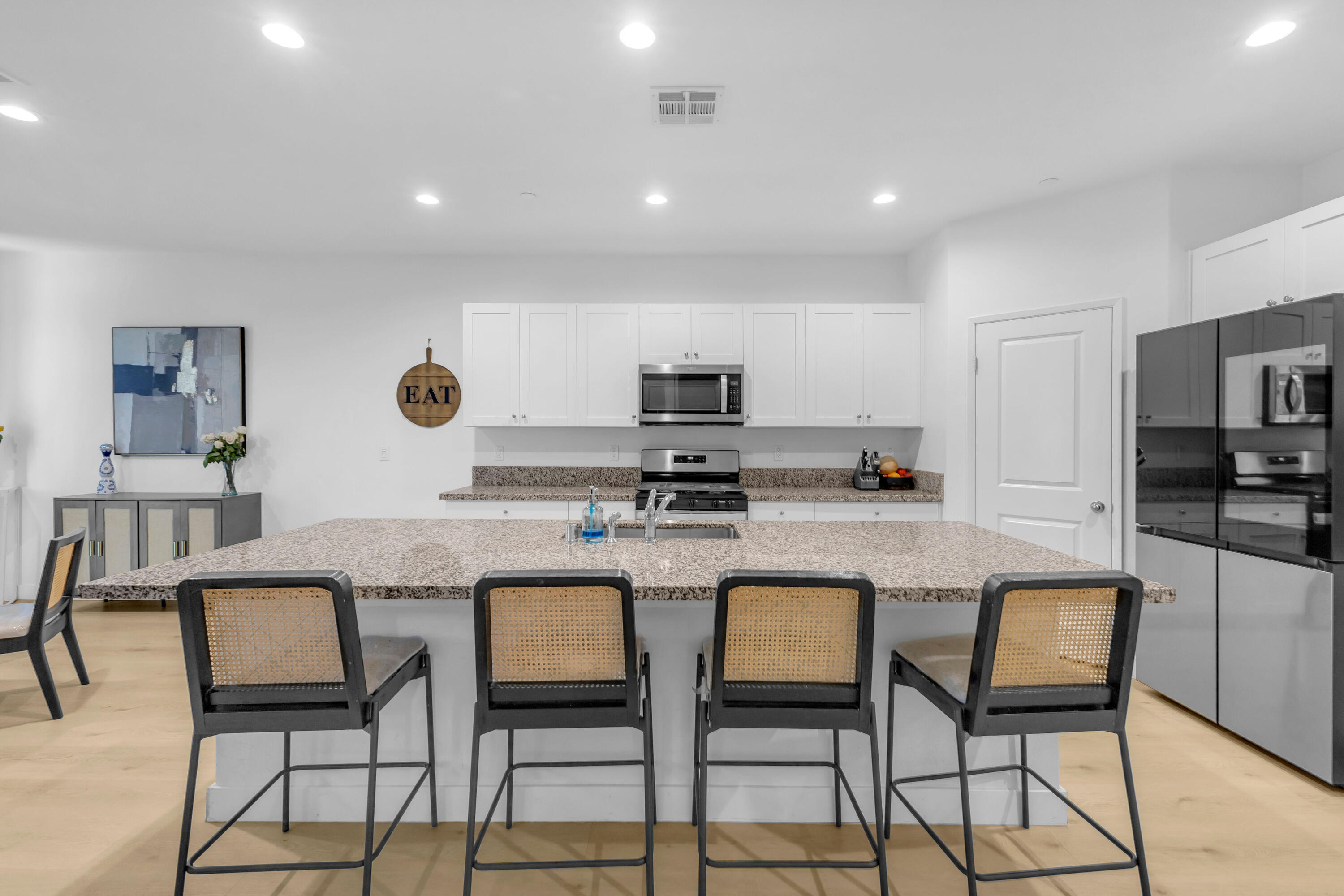 83920 Pyramid Rnch Drive Coachella, CA 92236 - Photo 5 of 28 Kitchen Island