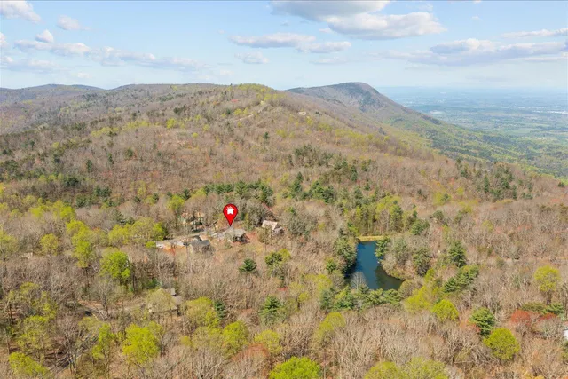 $419,000 | 94 Cherokee Trail, Chatsworth, GA 30705