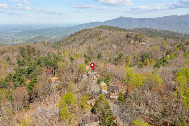 $419,000 | 94 Cherokee Trail, Chatsworth, GA 30705