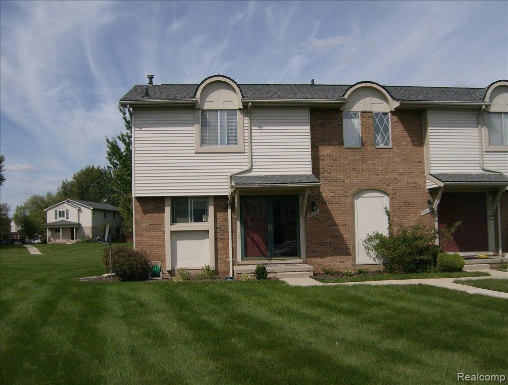 44575 Savery Drive, Unit 86 Canton, MI 48187 - Photo 1 of 16 End Unit front view