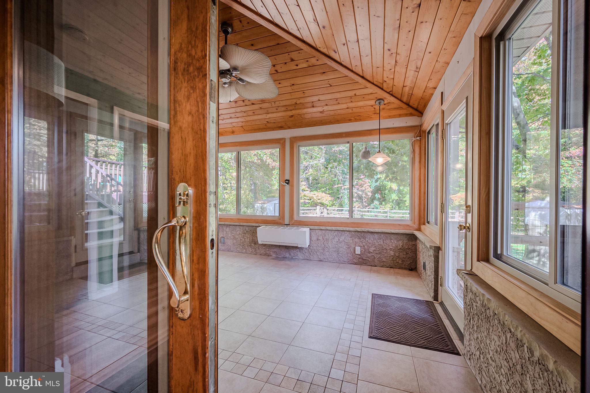 1805 Silverside Road Wilmington, DE 19810 - Photo 33 of 46 Sunroom from family room