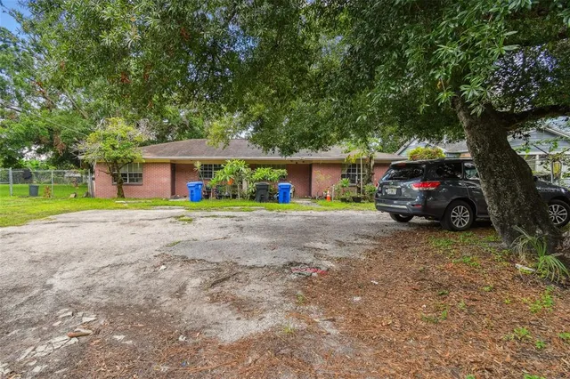 $470,000 | 1805 East 139th Avenue, Unit 1, Tampa, FL 33613