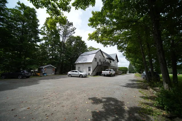 $265,000 | 20 High Street, Houlton, ME 04730