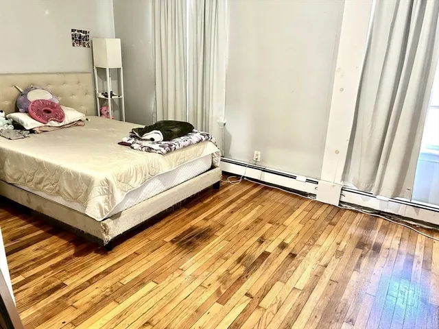 $899,900 | 249 Chatham Street, Lynn, MA 01902