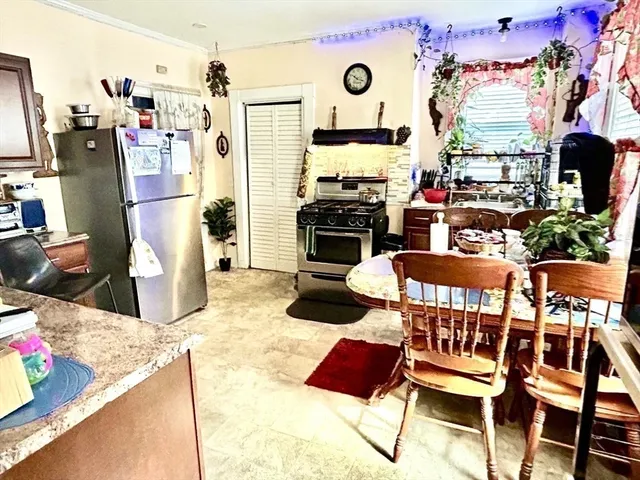 $899,900 | 249 Chatham Street, Lynn, MA 01902