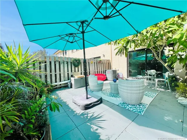 $3,000 | 4225 North Hwy A1A, Unit 20, Fort Pierce, FL 34949