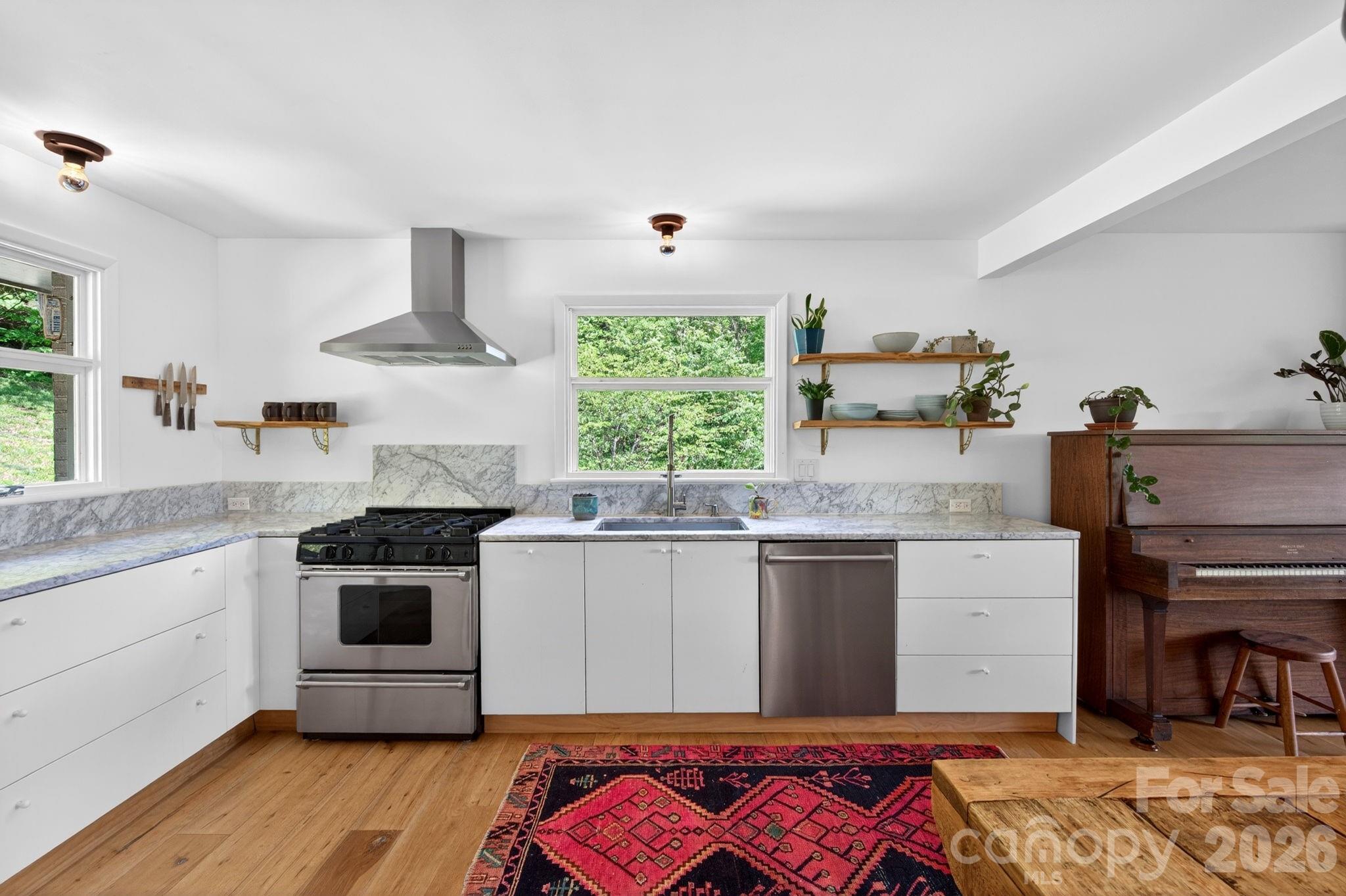 301 Stratford Road Asheville, NC 28804 - Photo 11 of 40 Gallery Image 11