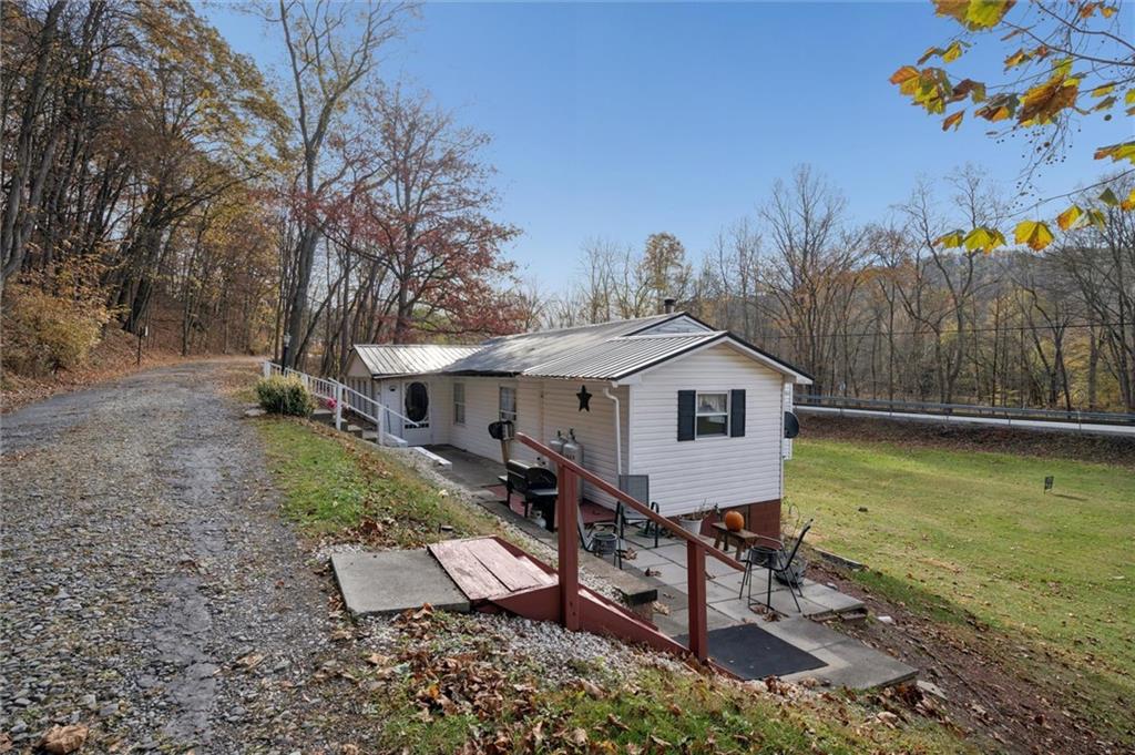 6241 Elders Ridge Road Saltsburg, PA 15681 - Photo 5 of 40