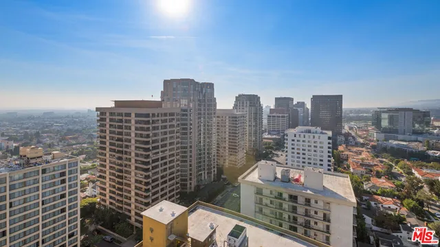 $15,550,000 | 10727 Wilshire Boulevard, Unit PH2, Los Angeles, CA 90024