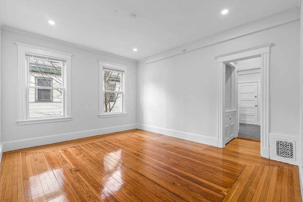 33-35 Ridgemont Street Boston, MA 02134 - Photo 13 of 42 Gallery Image 13