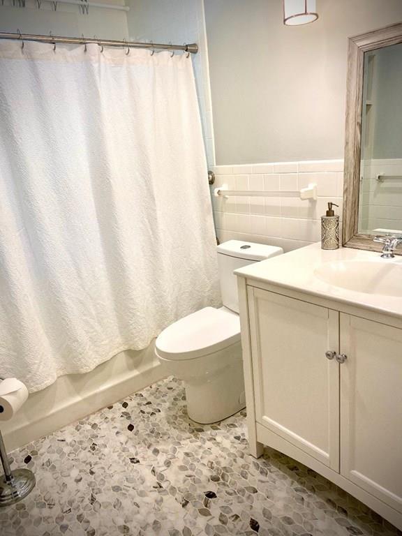14 Stow Road Marlborough, MA 01752 - Photo 17 of 21 Gallery Image 17