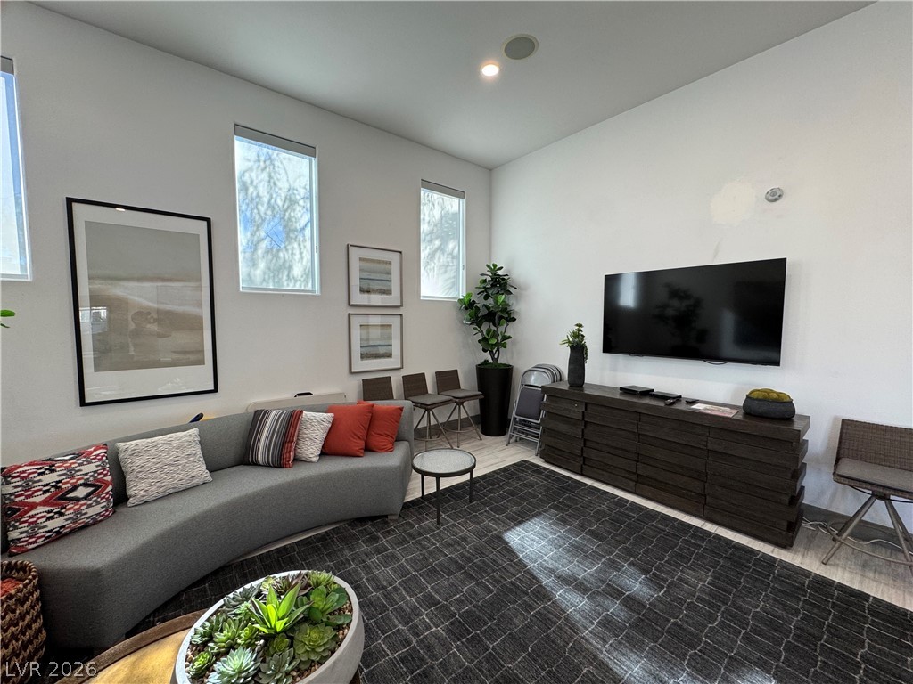 2555 Hampton Road, Unit 4205 Henderson, NV 89052 - Photo 41 of 52 This bright living space features clean lines and an inviting atmosphere.
