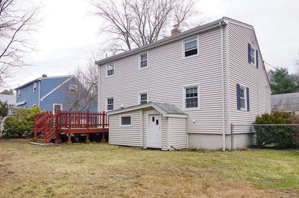 26 Skelton Road Burlington, MA 01803 - Photo 2 of 7 Gallery Image 2